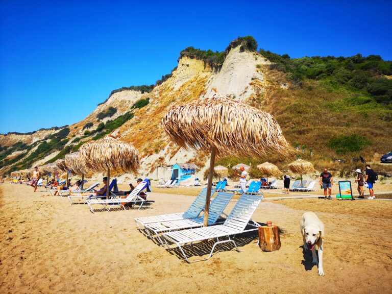 Arkoudilos paplūdimys