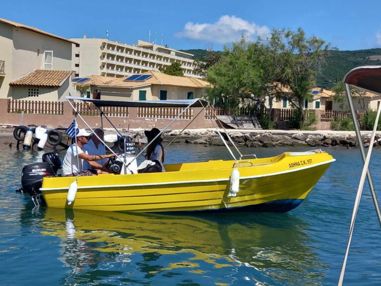ATHINA - RENT A BOAT